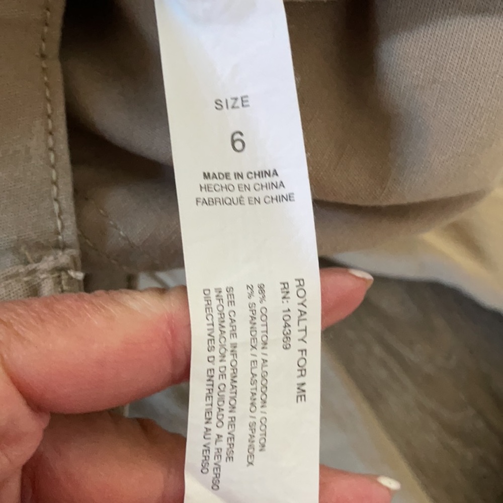 Pants - Picture 6 of 10